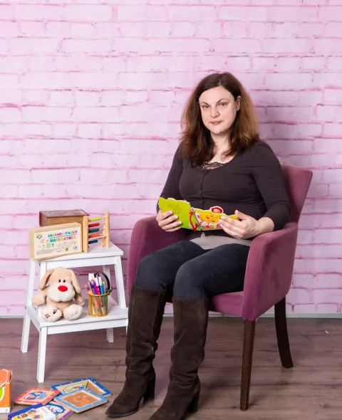 Огняна Василева - Психолог в Комплекс за социални услуги - Център за социална рехабилитация и интеграция за деца с увреждания - гр. Казанлък - Сдружение Бъдеще за децата