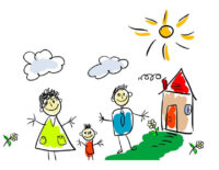 Детска рисунка на три деца пред къща. На рисунката има още слънце и облаци.